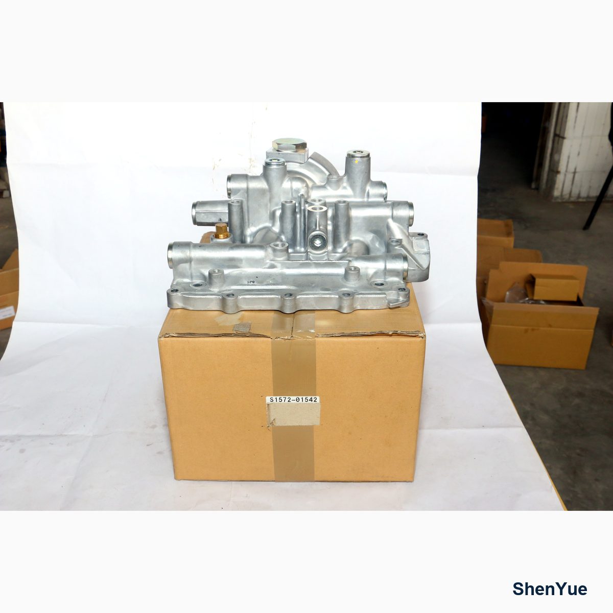 Oil Cooler Cover VHS157012352 Kobelco part — real photo from our Guangzhou warehouse